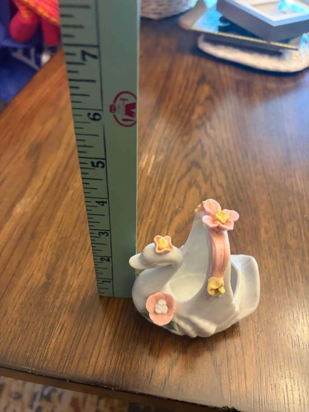 Porcelain Swan Figurine with Pink Floral Accents. Vintage small trinket holder. - Picture 4 of 5
